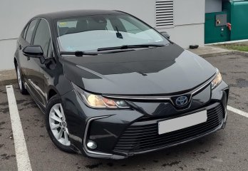 Toyota Corolla Corolla Hybrid